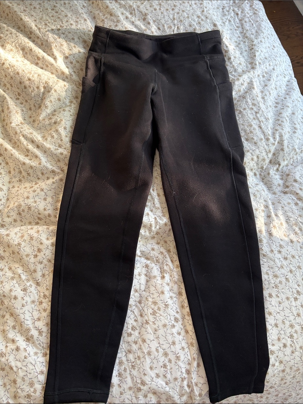 Athleta Altitude Stash Tight - Black